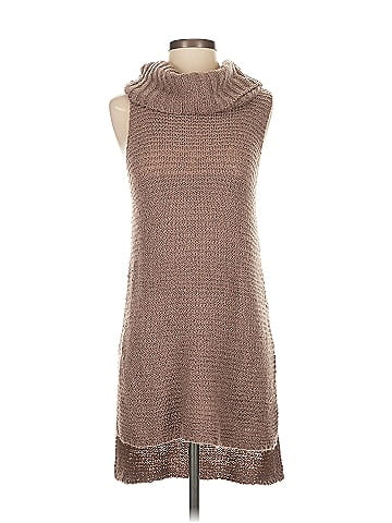 Charlie Paige Sweater Vest (view 1)