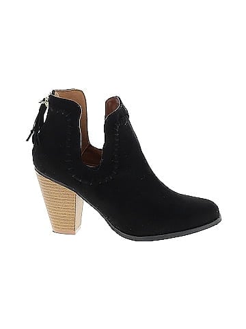 Qupid Ankle Boots (view 1)