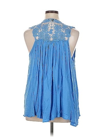 Suzanne Betro Sleeveless Blouse (view 2)