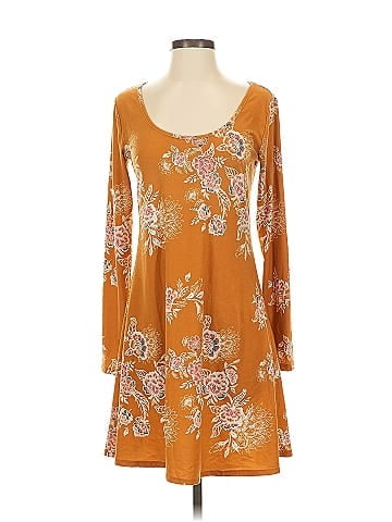 Mudd Casual Dress (view 1)