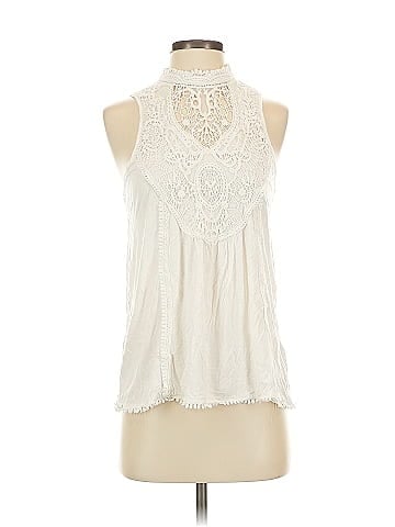 Ariat Sleeveless Blouse (view 1)