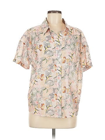 Fate Short Sleeve Button-Down Shirt (view 1)