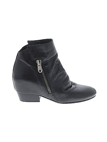 Naya Ankle Boots (view 1)
