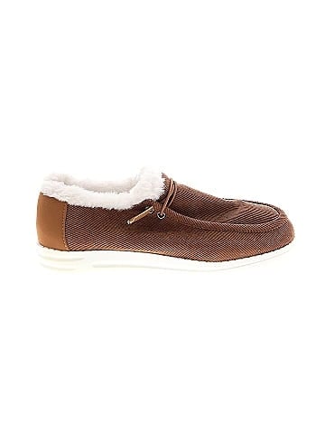Unbranded Flats (view 1)