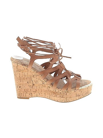 Aldo Wedges (view 1)