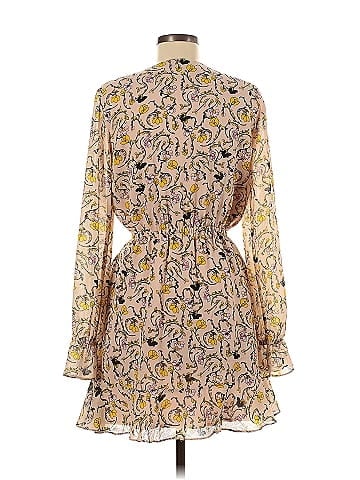Cupcakes & Cashmere Casual Dress (view 2)