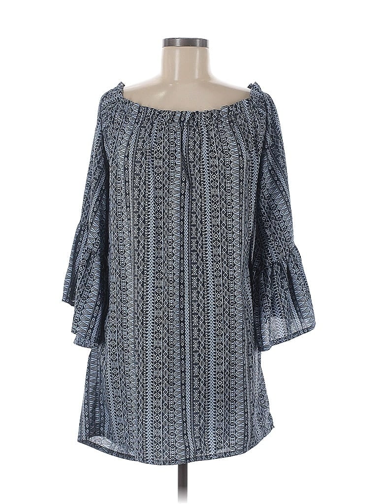 Click to view more detailed imagery on our partner's website Pre-owned Elan 3/4 Sleeve Blouse In Blue