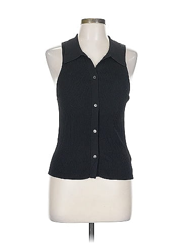 Babaton Sleeveless Button-Down Shirt (view 1)