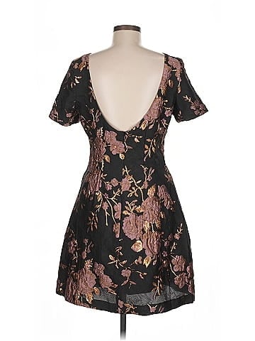 Belle Badgley Mischka Casual Dress (view 2)