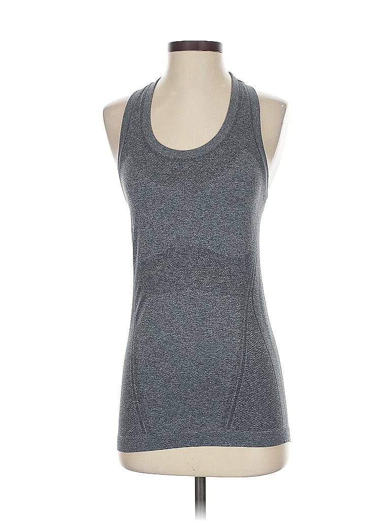 Click to view more detailed imagery on our partner's website Pre-owned Athleta Active Tank Top In Gray
