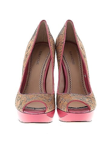 Pour La Victoire Heels (view 2)