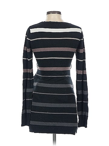 Liz Lange Maternity for Target Pullover Sweater (view 2)