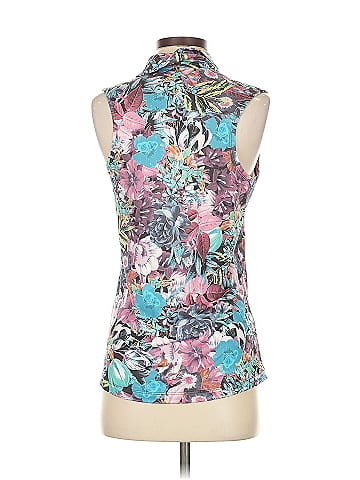 Nike Sleeveless Blouse (view 2)