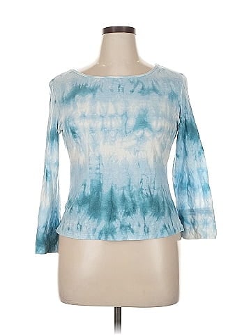 Lotus 3/4 Sleeve T-Shirt (view 1)