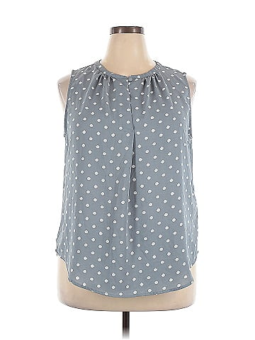 Fun2Fun Sleeveless Blouse (view 1)