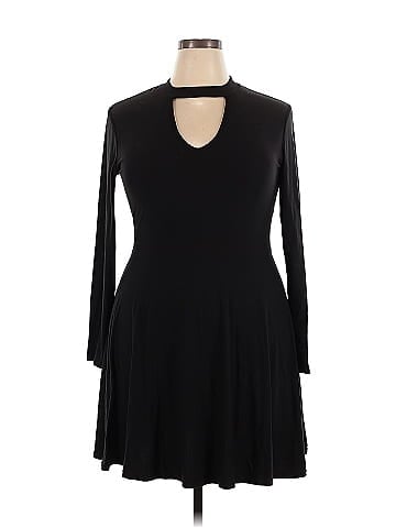 No Boundaries Casual Dress (view 1)