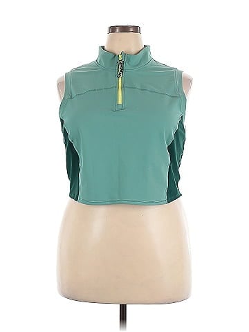 Active by Old Navy Vest (view 1)