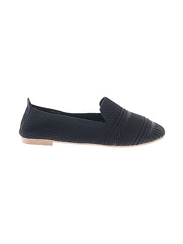 Unbranded Flats (view 1)