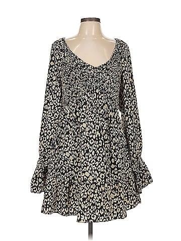 New In Casual Dress (view 1)