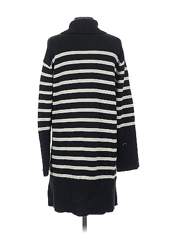 Gap Turtleneck Sweater (view 2)