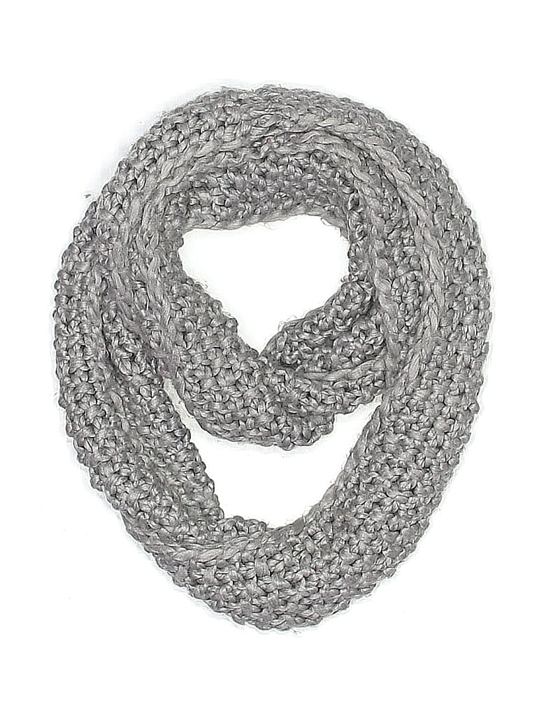 Click to view more detailed imagery on our partner's website Pre-owned Aéropostale Scarf In Gray