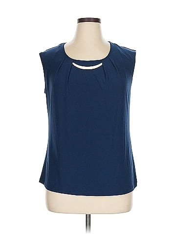 Roz & Ali Sleeveless Blouse (view 1)