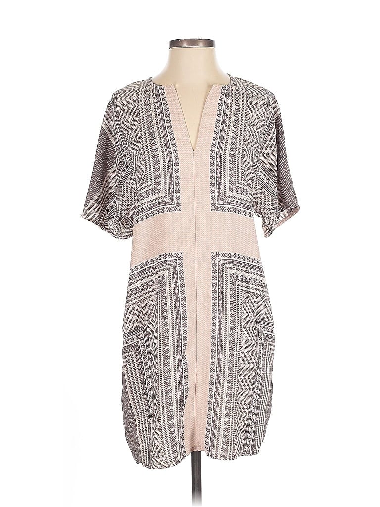 Pre-owned Bcbgmaxazria Casual Dress In Gray