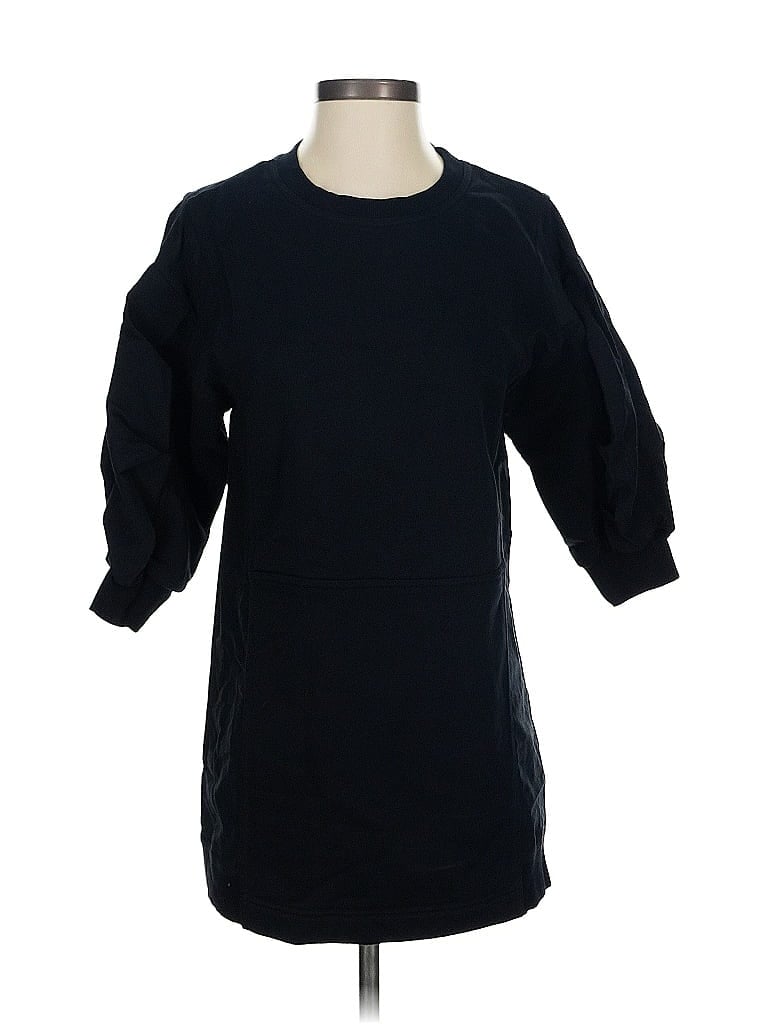 Click to view more detailed imagery on our partner's website Pre-owned Daily Practice By Anthropologie Sweatshirt In Black