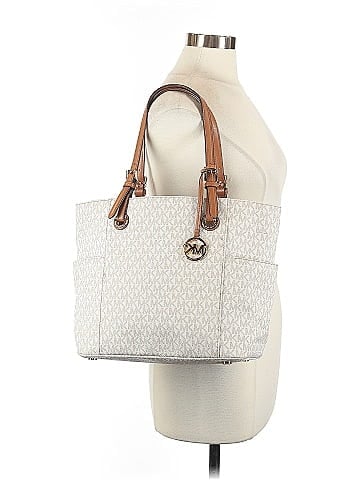 MICHAEL Michael Kors Leather Shoulder Bag (view 2)