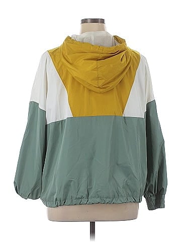 SO Windbreaker (view 2)