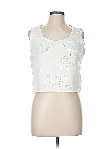 St. John Sport Tank Top (view 1)