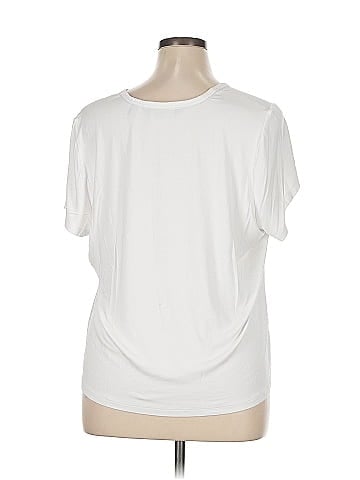 Brooke Shields Timeless Short Sleeve T-Shirt (view 2)