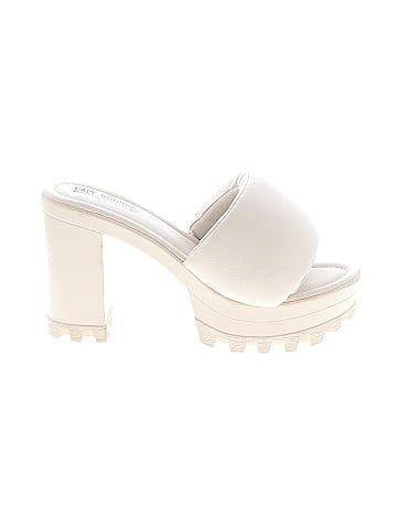 Cape Robbin Heels (view 1)