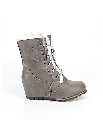 Time and Tru Boots (view 1)