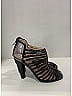 Chanel 100% Leather Black Heels Size EU 38 - photo 9