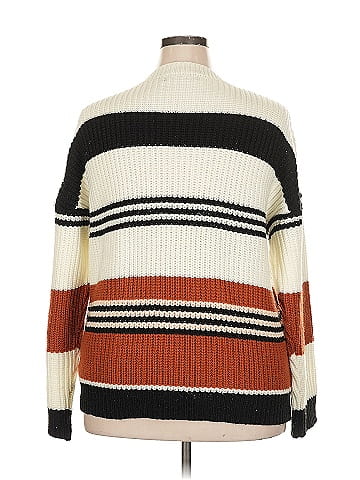 Merokeety Pullover Sweater (view 2)