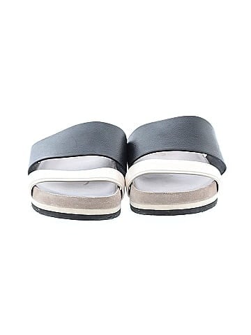 Vince. Sandals (view 2)