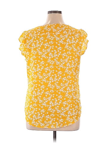 Fun2Fun Short Sleeve Blouse (view 2)