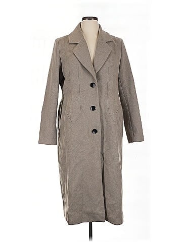 Bernardo Coat (view 1)
