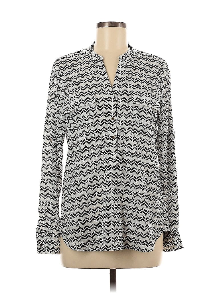 Click to view more detailed imagery on our partner's website Pre-owned Ivanka Trump Long Sleeve Blouse In Black