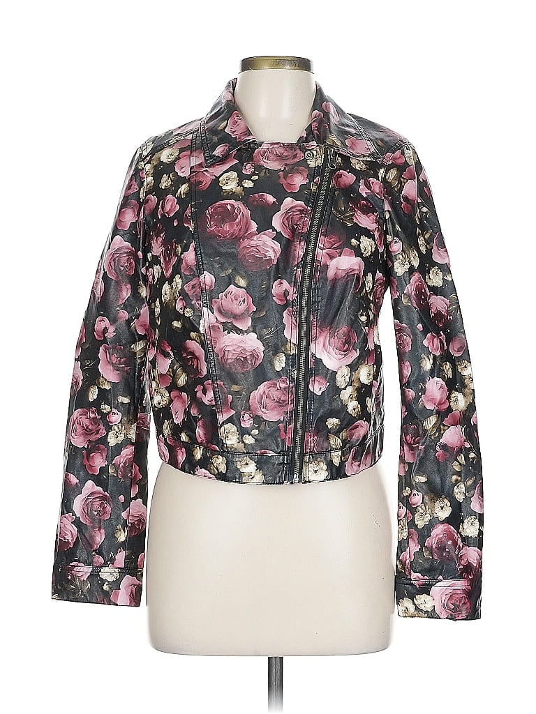 Click to view more detailed imagery on our partner's website Pre-owned Elle Jacket In Black