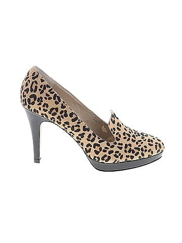 Ellen Tracy Heels (view 1)