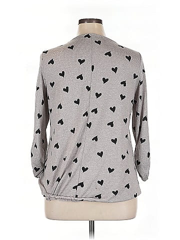 Olivia Blu Pullover Sweater (view 2)