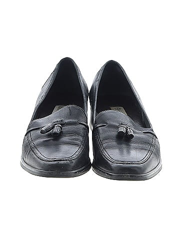 Etienne Aigner Flats (view 2)