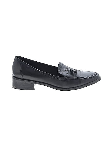 Etienne Aigner Flats (view 1)