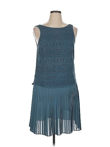 Ann Taylor LOFT Casual Dress (view 1)