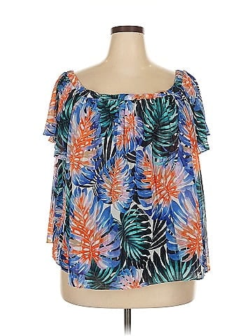 Jennifer Lopez Short Sleeve Blouse (view 1)