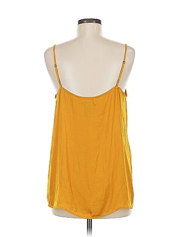 Gap Outlet Tank Top (view 2)