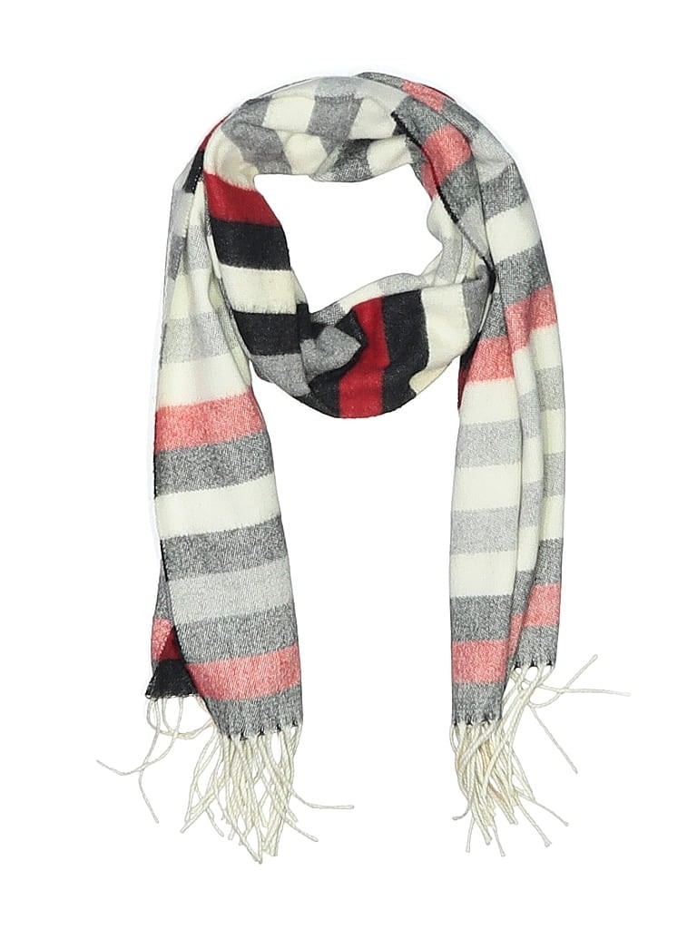 Click to view more detailed imagery on our partner's website Pre-owned Cashmink By V. Fraas Scarf In White