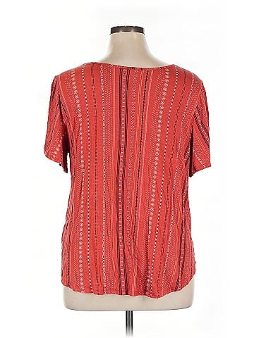 Xhilaration Short Sleeve Top (view 2)